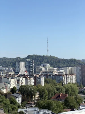 Продаж 1 кімнатної квартири 51,9 м² у ЖК бізнес-класу Holosk