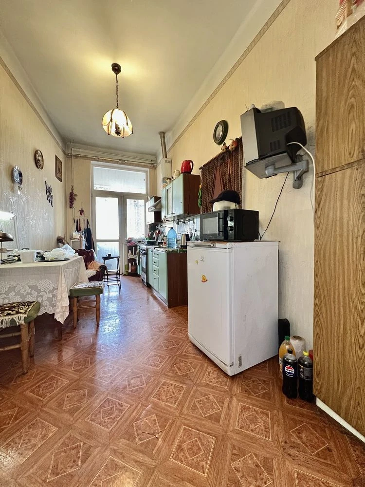 3 кім квартира 80 м2 австрійський будинок Львів Дніпровська