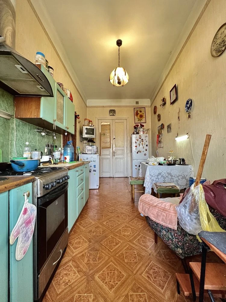 3 кім квартира 80 м2 австрійський будинок Львів Дніпровська