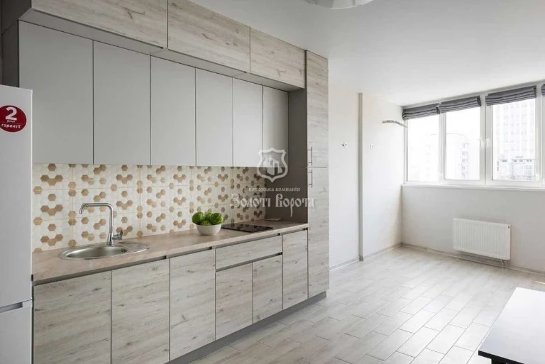 1-room apartment for sale 30 m², Kharkivske shosse, 188