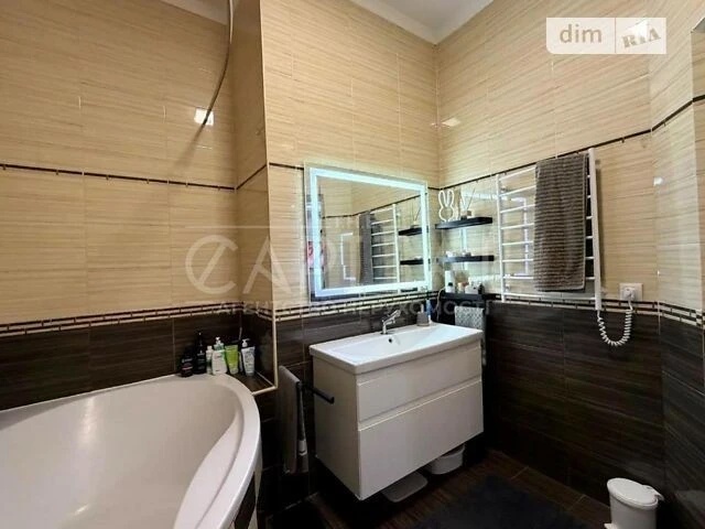 Продаж 2к квартири 61 кв. м на вул. Преображенська 8 Б • ID