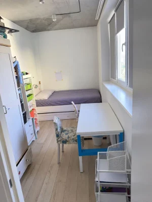 Від власника! 2-кімнатна квартира 52 м², Донця 2-А