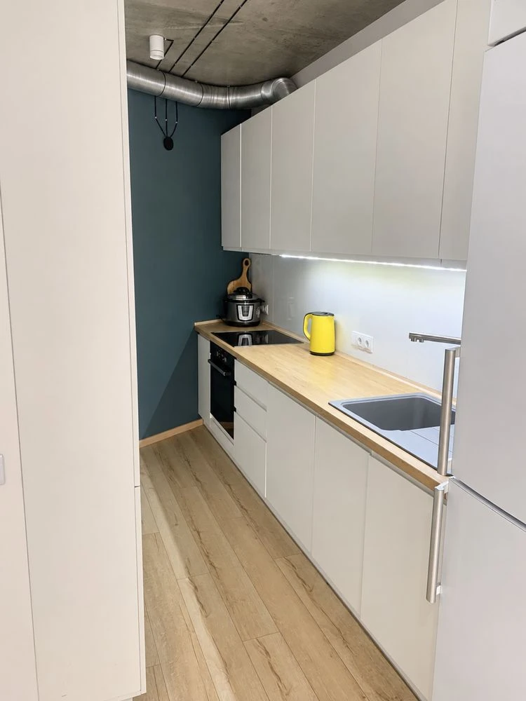 Від власника! 2-кімнатна квартира 52 м², Донця 2-А