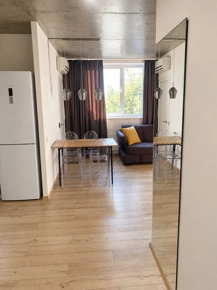 Від власника! 2-кімнатна квартира 52 м², Донця 2-А