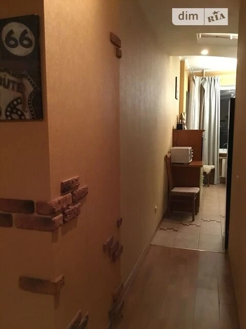 Продаж 2к квартири 84 кв. м на вул. Срібнокільська 14А • ID