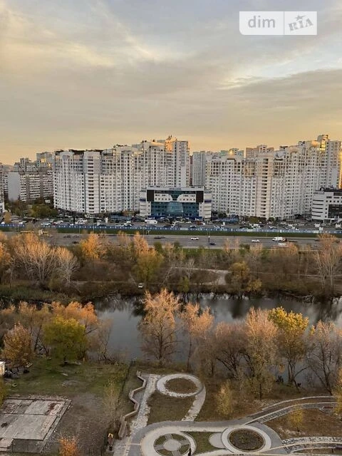 Продаж 2к квартири 84 кв. м на вул. Срібнокільська 14А • ID