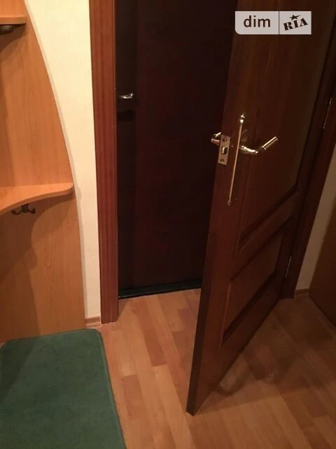 Продаж 2к квартири 84 кв. м на вул. Срібнокільська 14А • ID