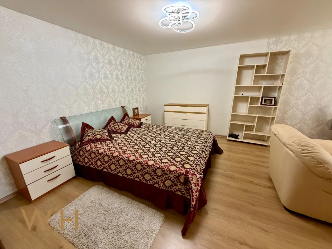 Продаж 1кім 63,3 m², Миколи Бажана 30, метро Харківська, Поз