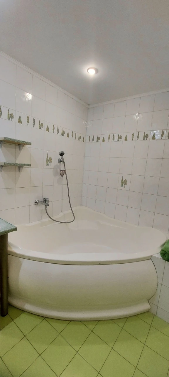 Продаж 3-кім.квартири 85кв біля Рівер Молу,Урлівська 9. Позн