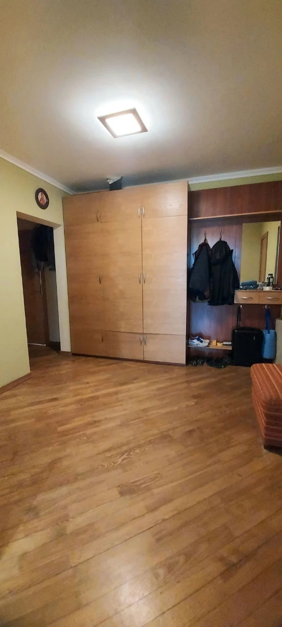 Продаж 3-кім.квартири 85кв біля Рівер Молу,Урлівська 9. Позн