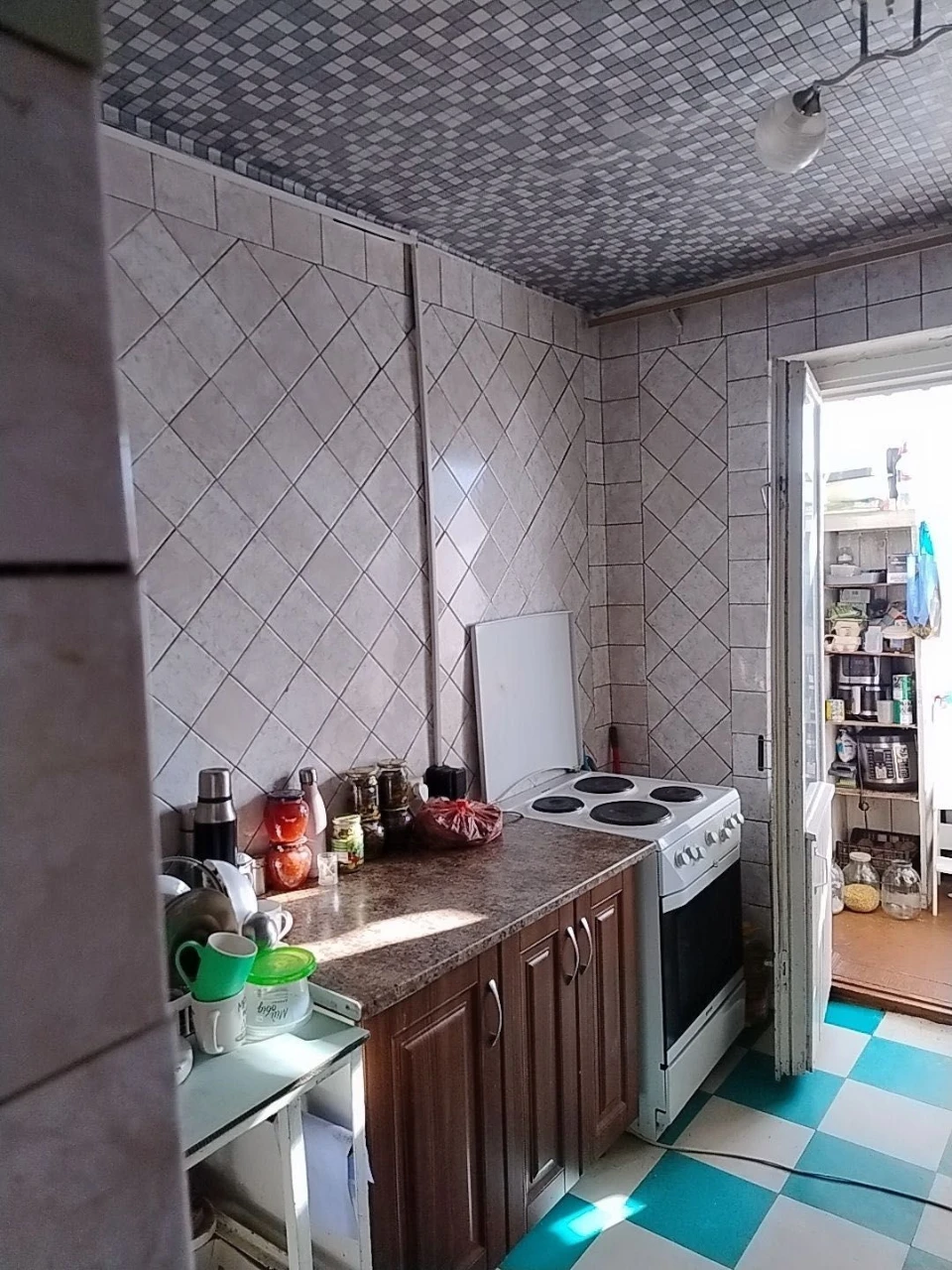 Продам 2к квартиру ул. Запорожское шоссе 4, Даффи р-н