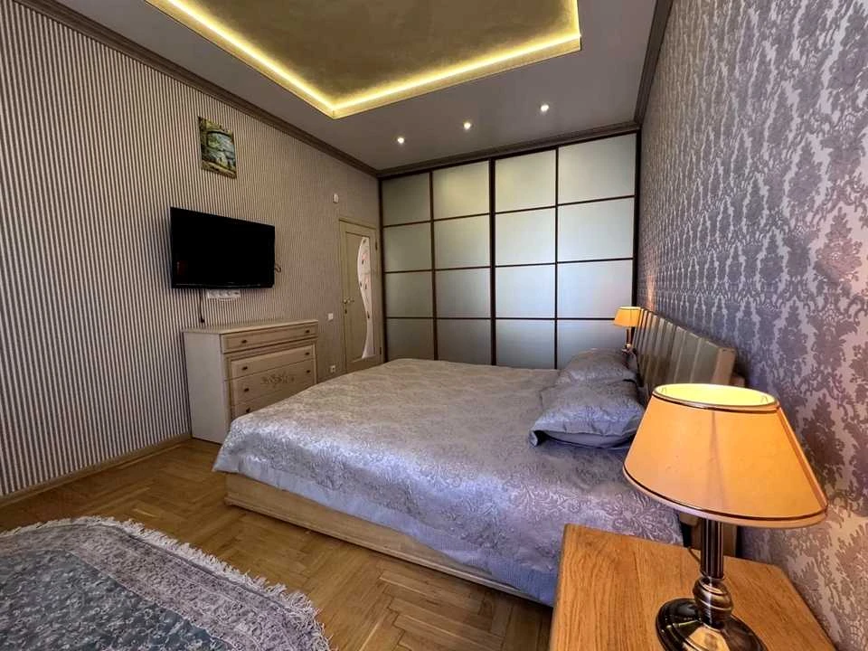 Квартира. Київ, Михайла Бойчука вул.