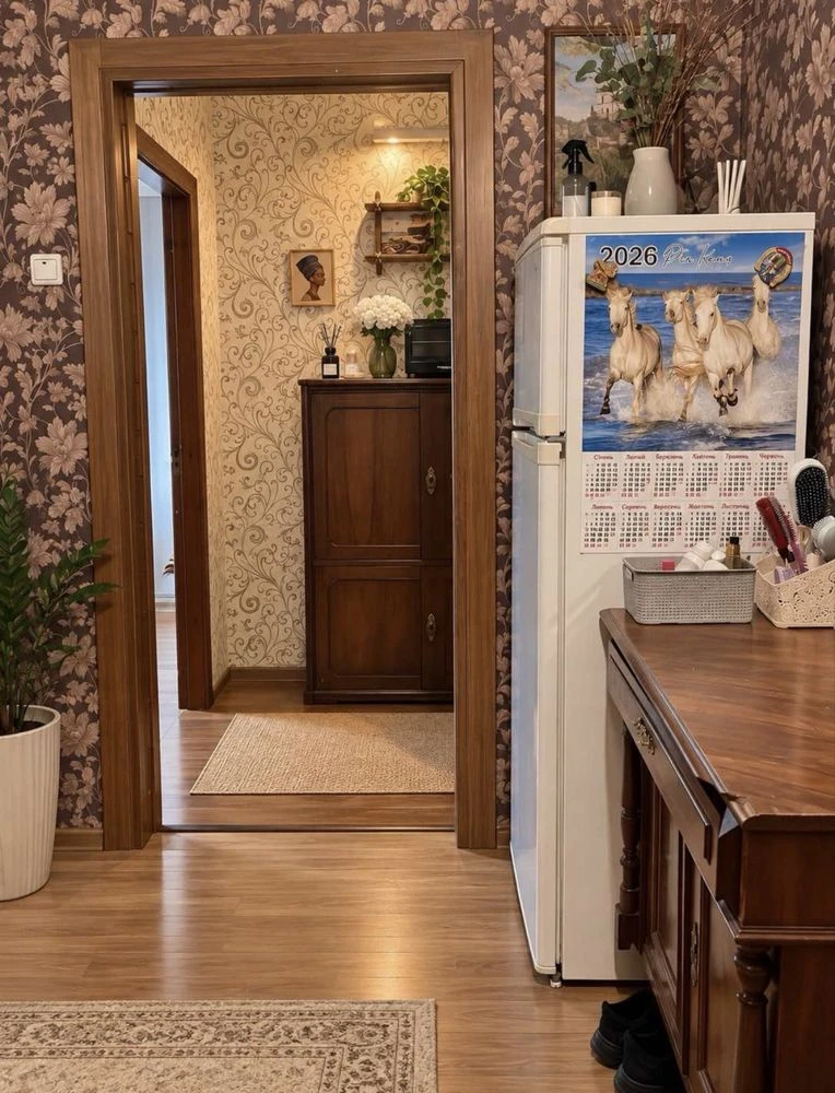Срочно ! Продам 2х кімн кв Центр