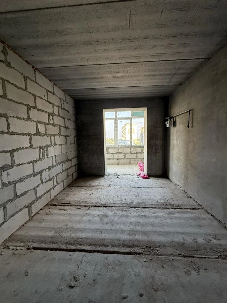 Продам квартиру в новобудові