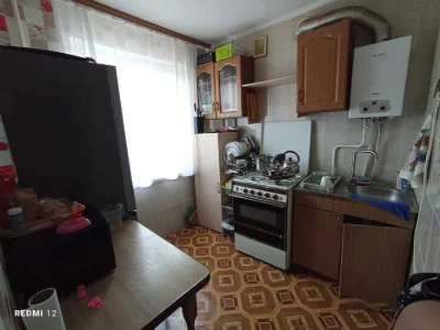 Продаж 2 кімнатна квартира Польова