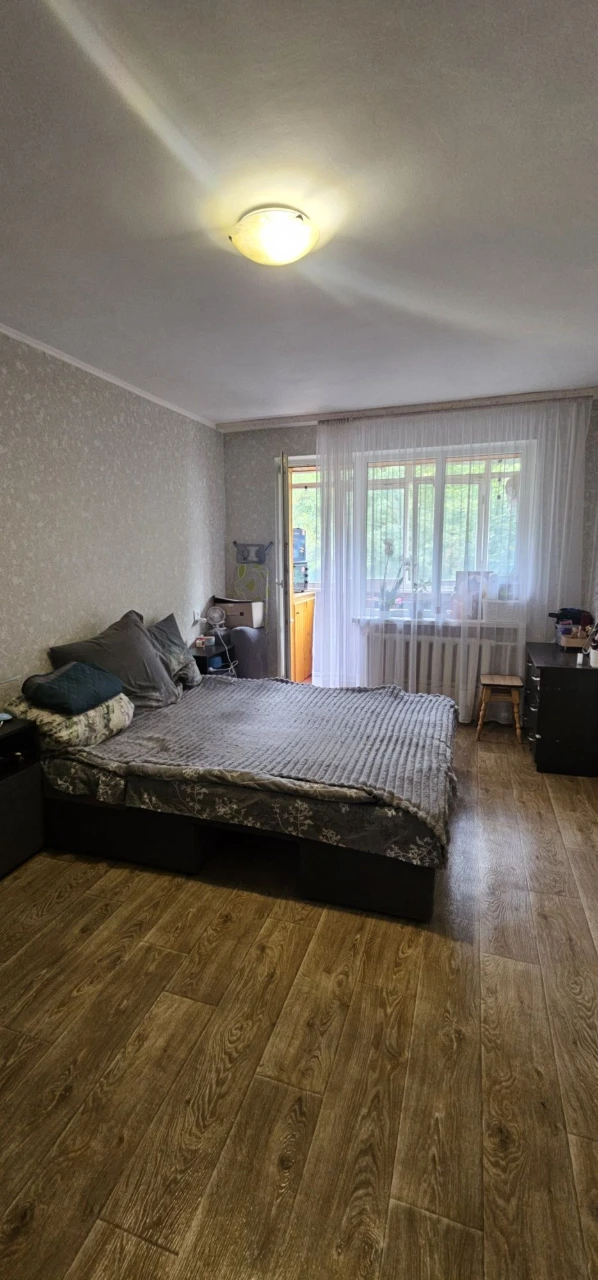 Продаж 2 кімнатна квартира Польова