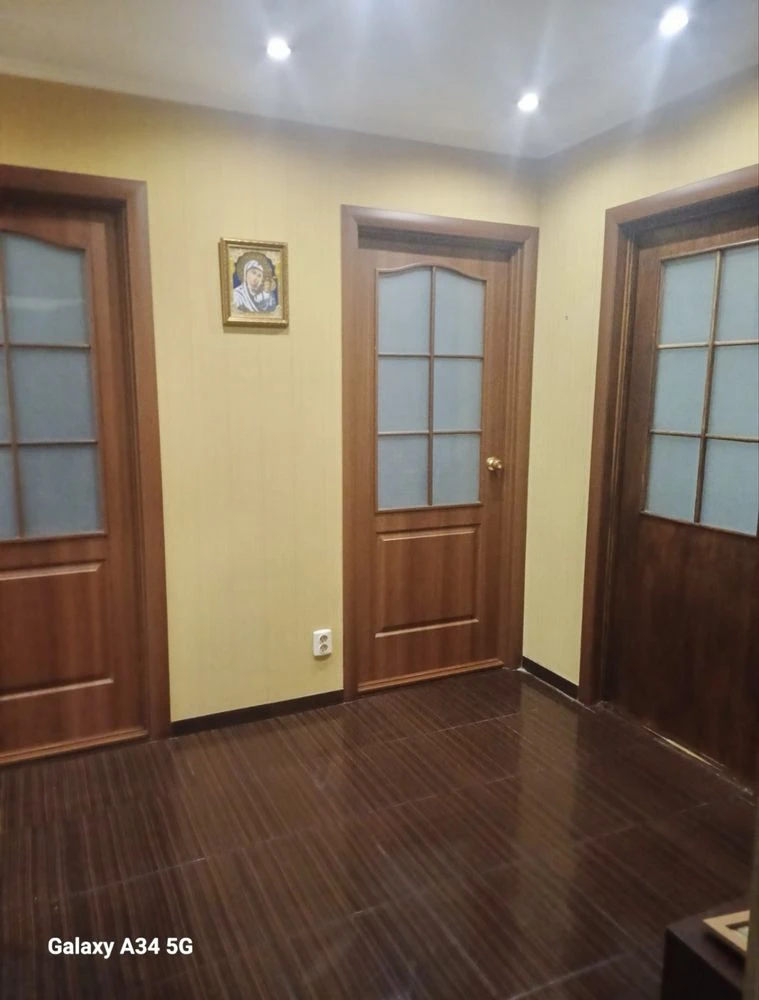 Продам 3х кімн кв Киівська