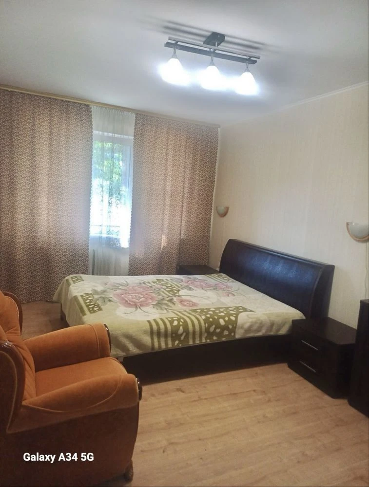 Продам 3х кімн кв Киівська