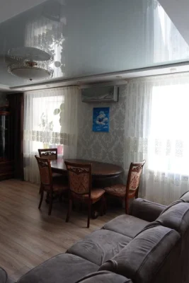 Продаж дворівневої квартири