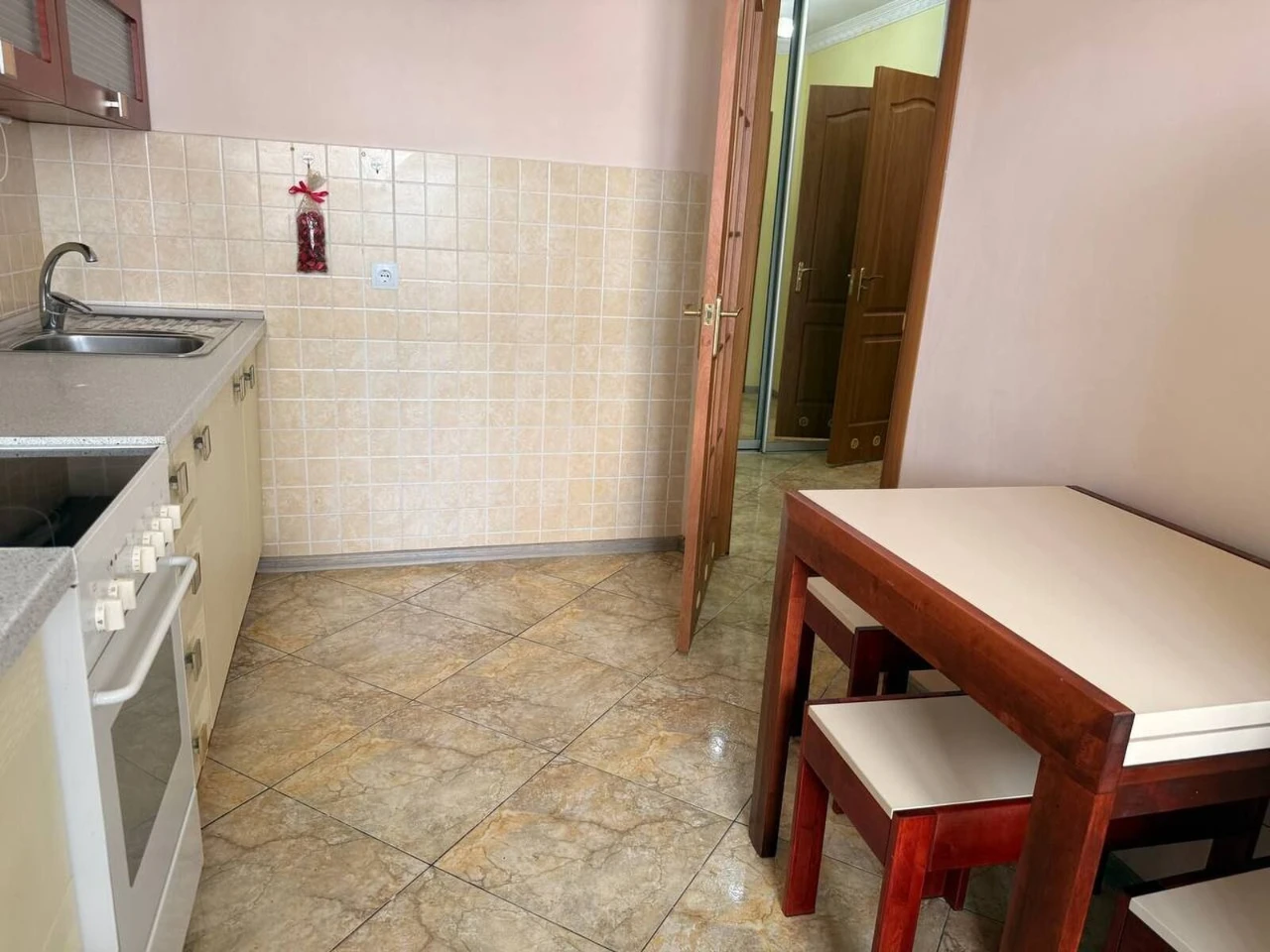 Продаж. 1 кім. квартира. Тернопіль. вул Дорошенка. Східний м