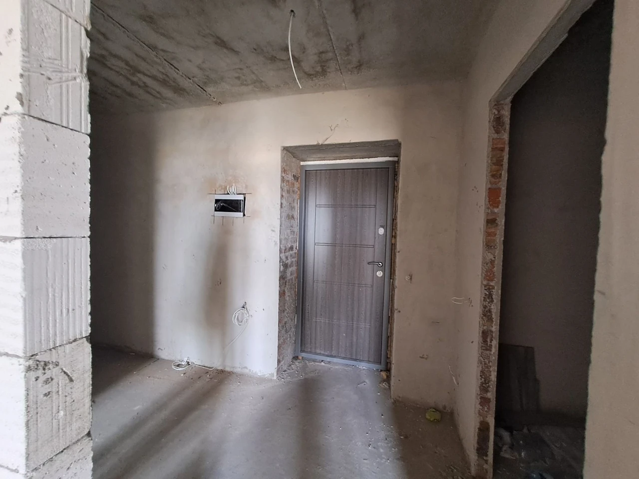 Продаж 2к квартири 54 кв. м на вул. Сергія Корольова
