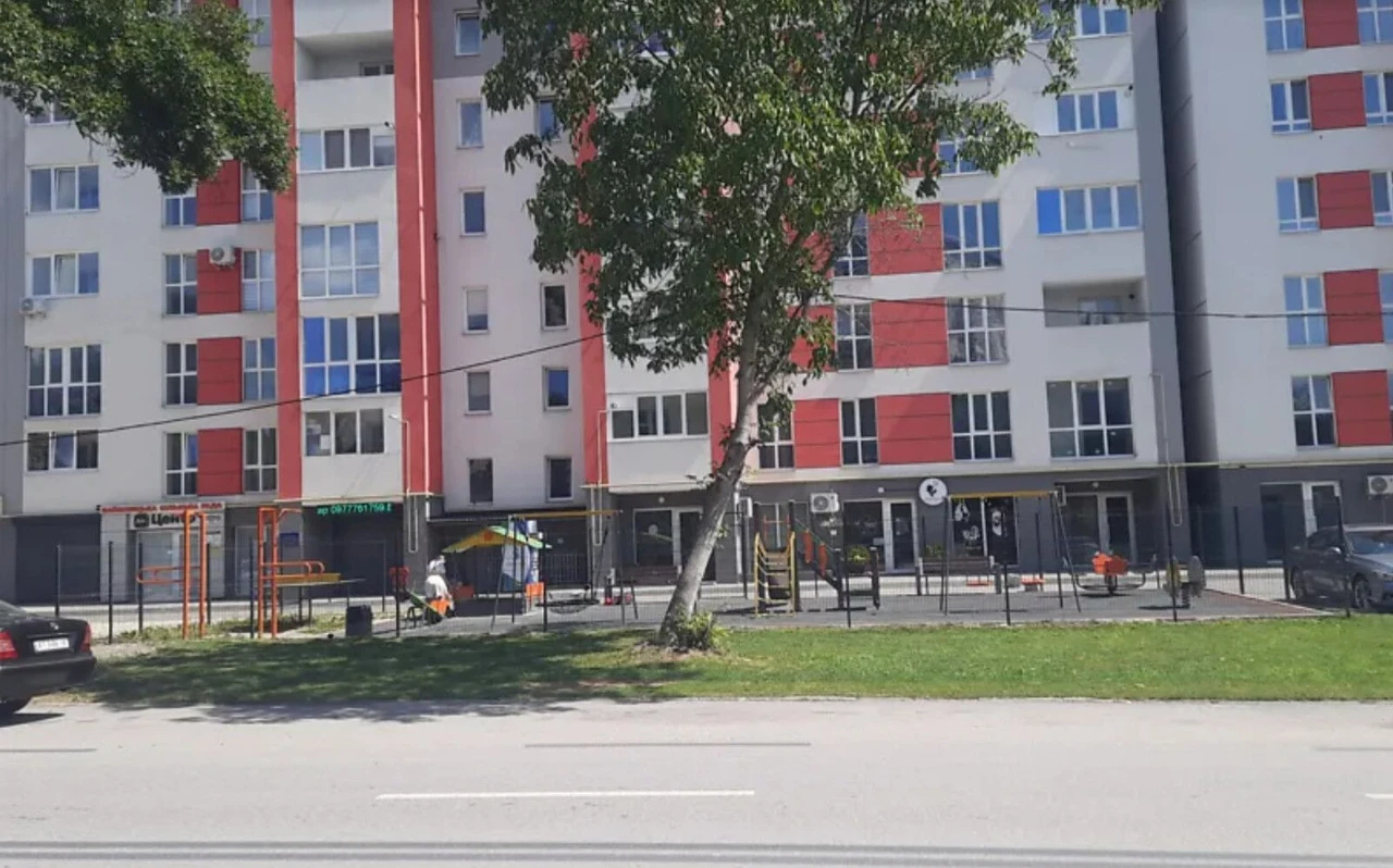 Продаж 2к квартири 54 кв. м на вул. Сергія Корольова