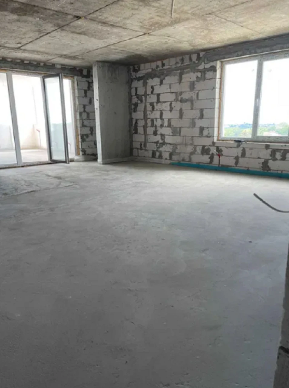 Продаж чудової 2 кім квартири, 106м.кв пр.С.Бандери