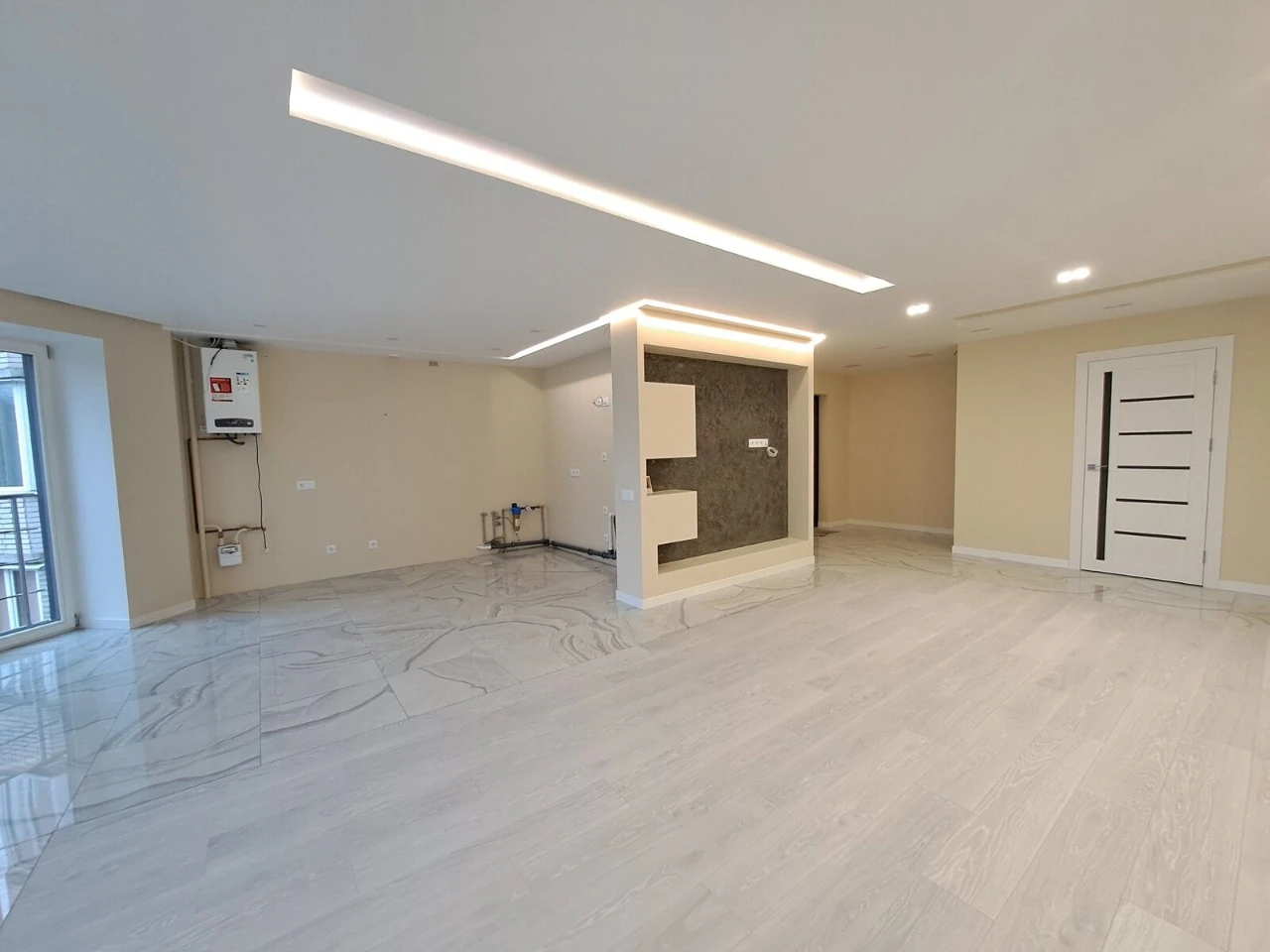 Продаж 3 км. квартири по вул.Вербицького.