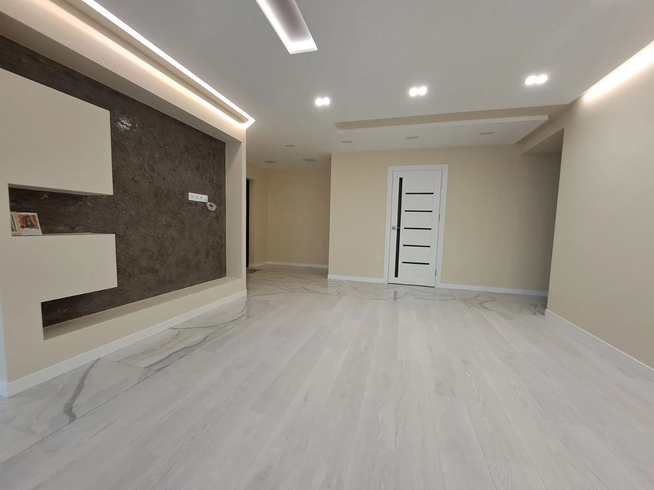 Продаж 3 км. квартири по вул.Вербицького.