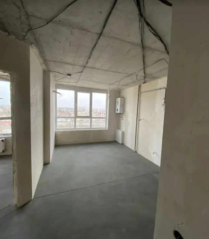 Продаж 1к квартири 47 кв. м на вул. Тролейбусна