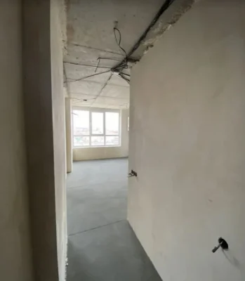 Продаж 1к квартири 47 кв. м на вул. Тролейбусна