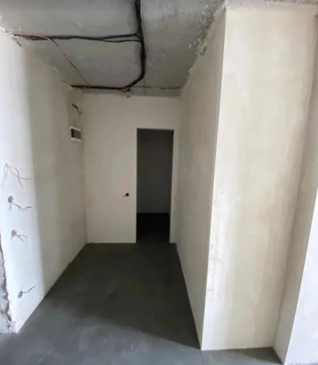 Продаж 1к квартири 47 кв. м на вул. Тролейбусна