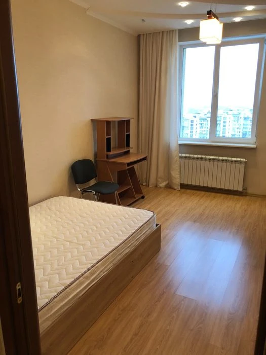 3-комнатная квартира, ул. Пишоновская, ЖК Кон.
