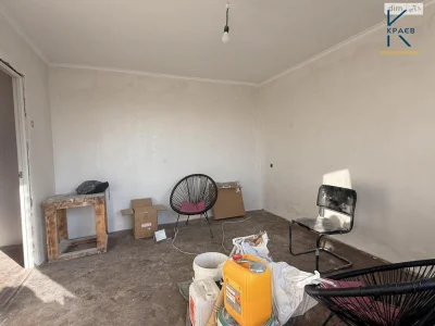 Продаж 1к квартири 28.6 м2 вул. Прибузька