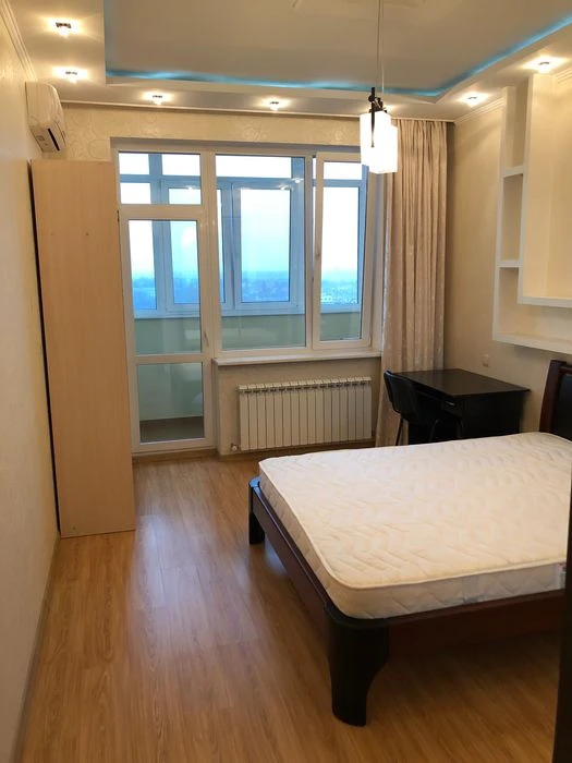 3-комнатная квартира, ул. Пишоновская, ЖК Кон.