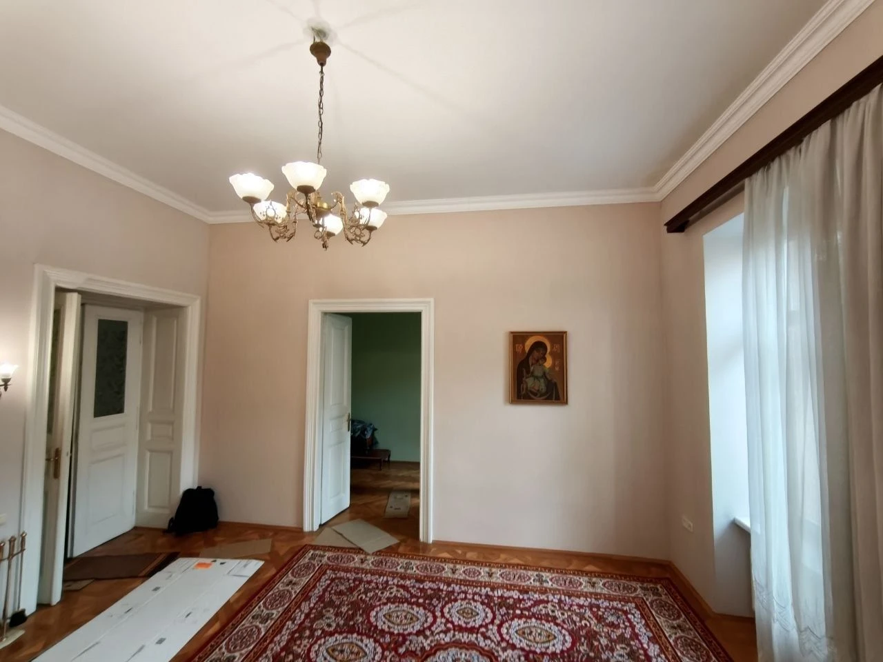 Продається квартира, Біля церкви Андрія місто Львів.