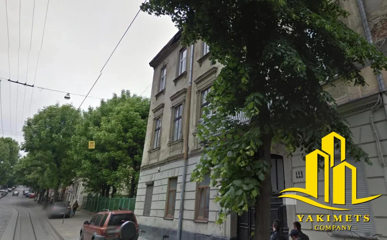 Продаж 3-к квартири у центрі Львова; Вул. Дорошенка