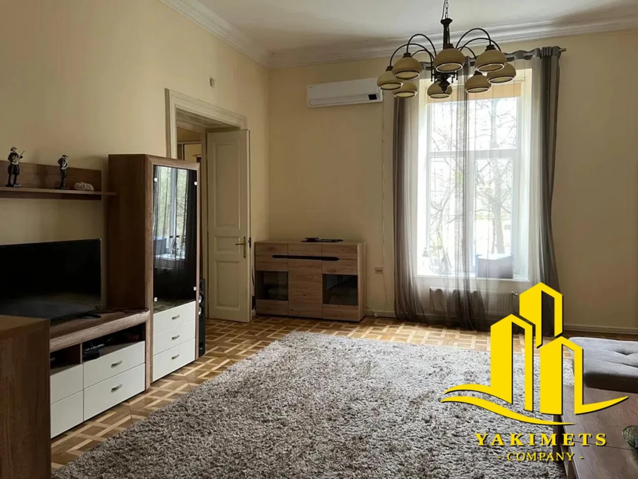 Продаж 3-к квартири у центрі Львова; Вул. Дорошенка
