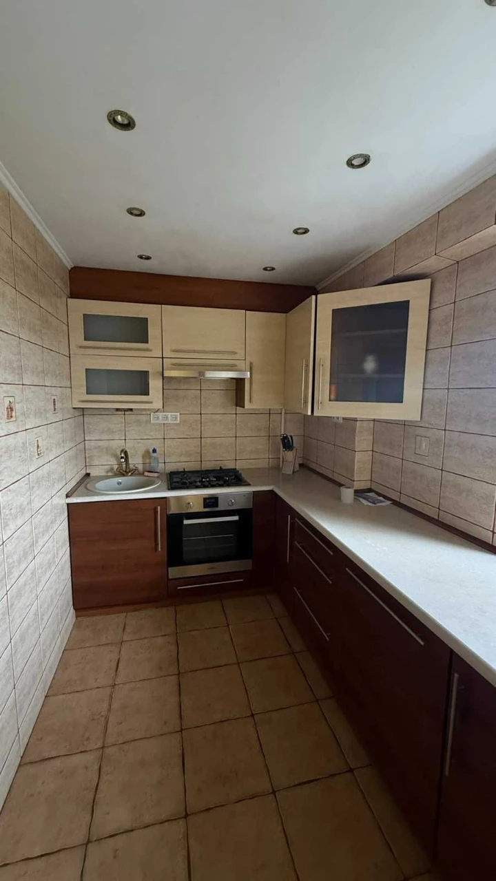 Продаж 3 кім. квартири по вул. Любінська