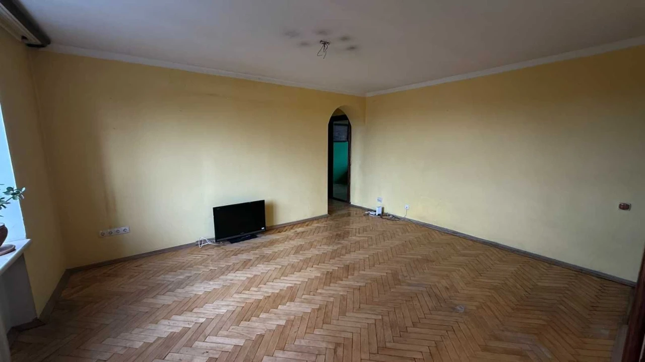 Продаж 3 кім. квартири по вул. Любінська