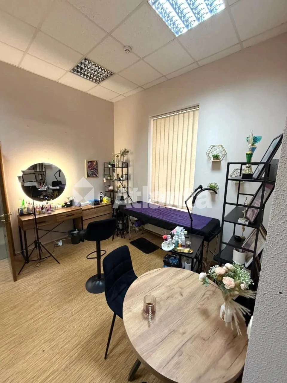 Продаж 2-кімнатної квартири в центрі Львова  вул. Дорошенка