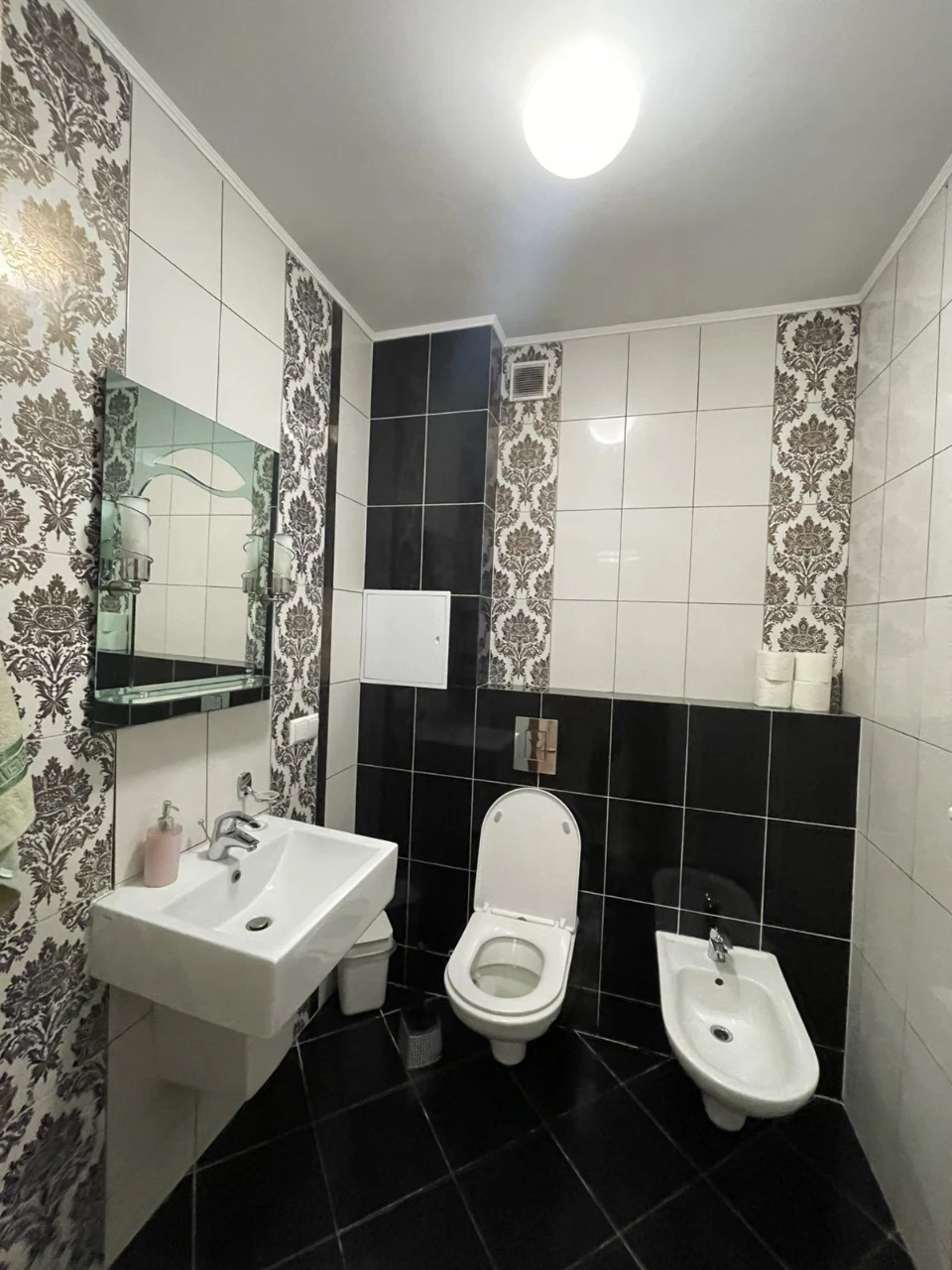 Продаж 2 кім Чорновола(Ашан),новобудова