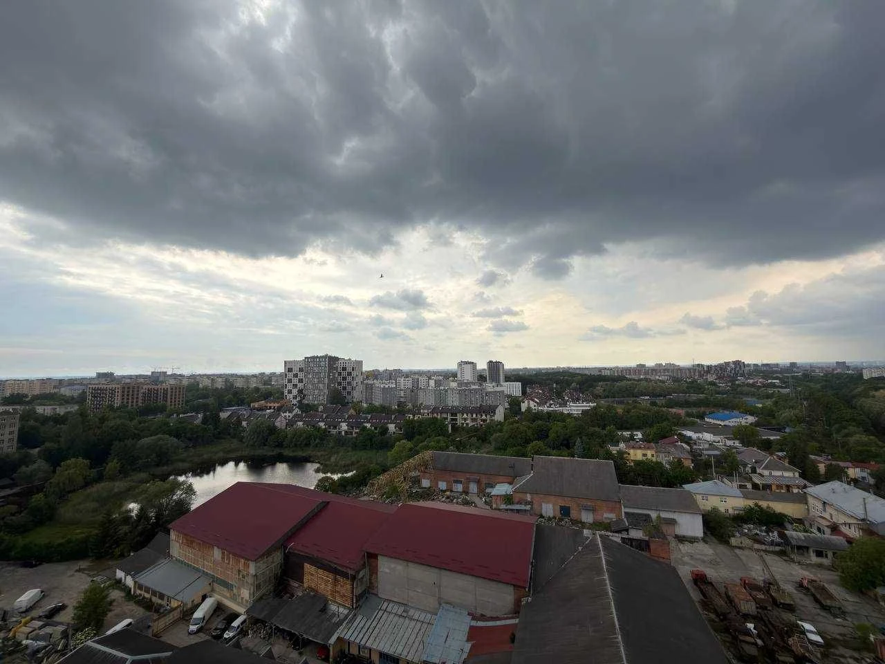 Дворівнева квартира ЖК Національний 3 кімнати + кухня-віталь