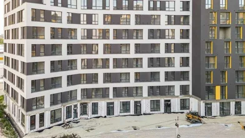 Продаж 1-кімнатної квартири в новобудові по вулиці Б. Хмельн