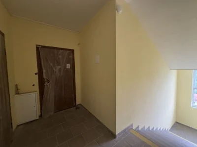 Здано! Дворівнена квартира. Вул. Зелена 115г/ Жасминова. Пог