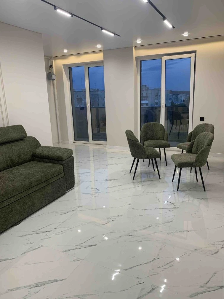 Продаж 2 кім.квартири 78 кв м ремонт ЖК Tiffany