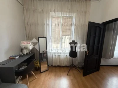 Продаж 2 кім. квартири по вул. І. Франка.
