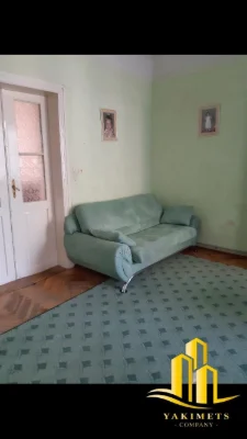 Продається 4-к.кв. в центрі