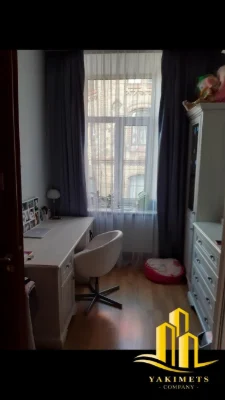 Продається 4-к.кв. в центрі