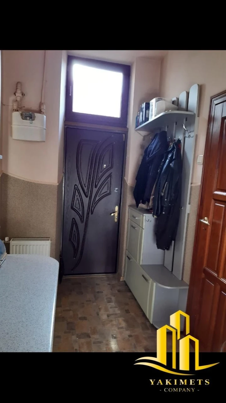 Продається 4-к.кв. в центрі
